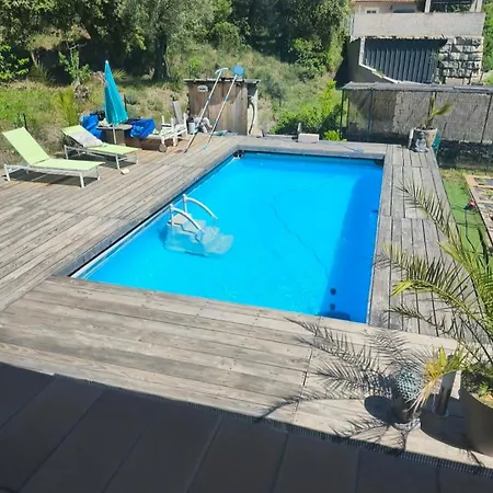 La Biscuiterie Holiday home *