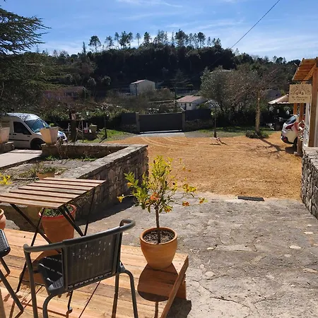 La Biscuiterie Saint-Bres (Gard)