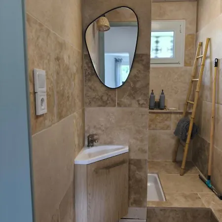 Holiday home La Biscuiterie Saint-Bres (Gard)